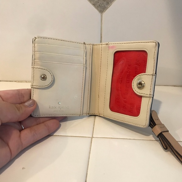 Kate Spade New York Wallet - Picture 3 of 8